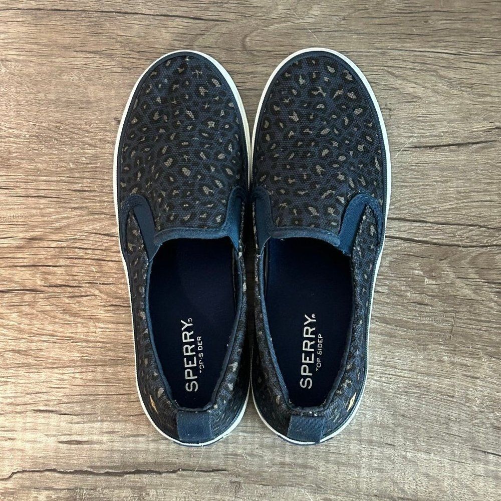 Sperry Crescent Twin Core Women’s Slip-On Shoes Size 6 Blue Animal Print - Picture 7 of 8